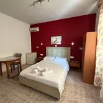 Oni's * Sarandë